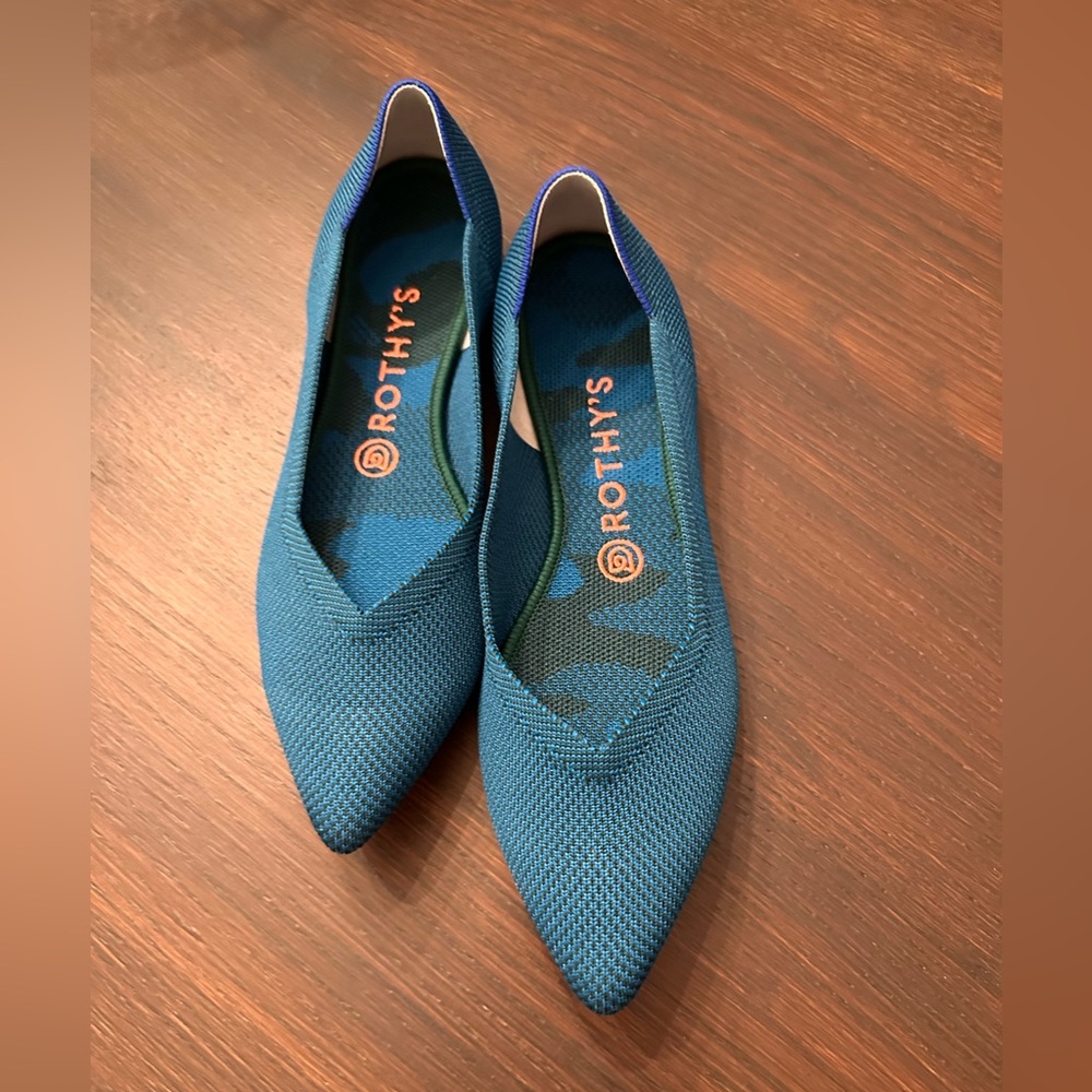 Rothy’s “The Point” Teal Flats